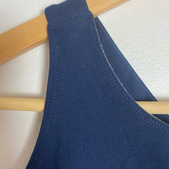 Lululemon tank top - Picture 4 of 4